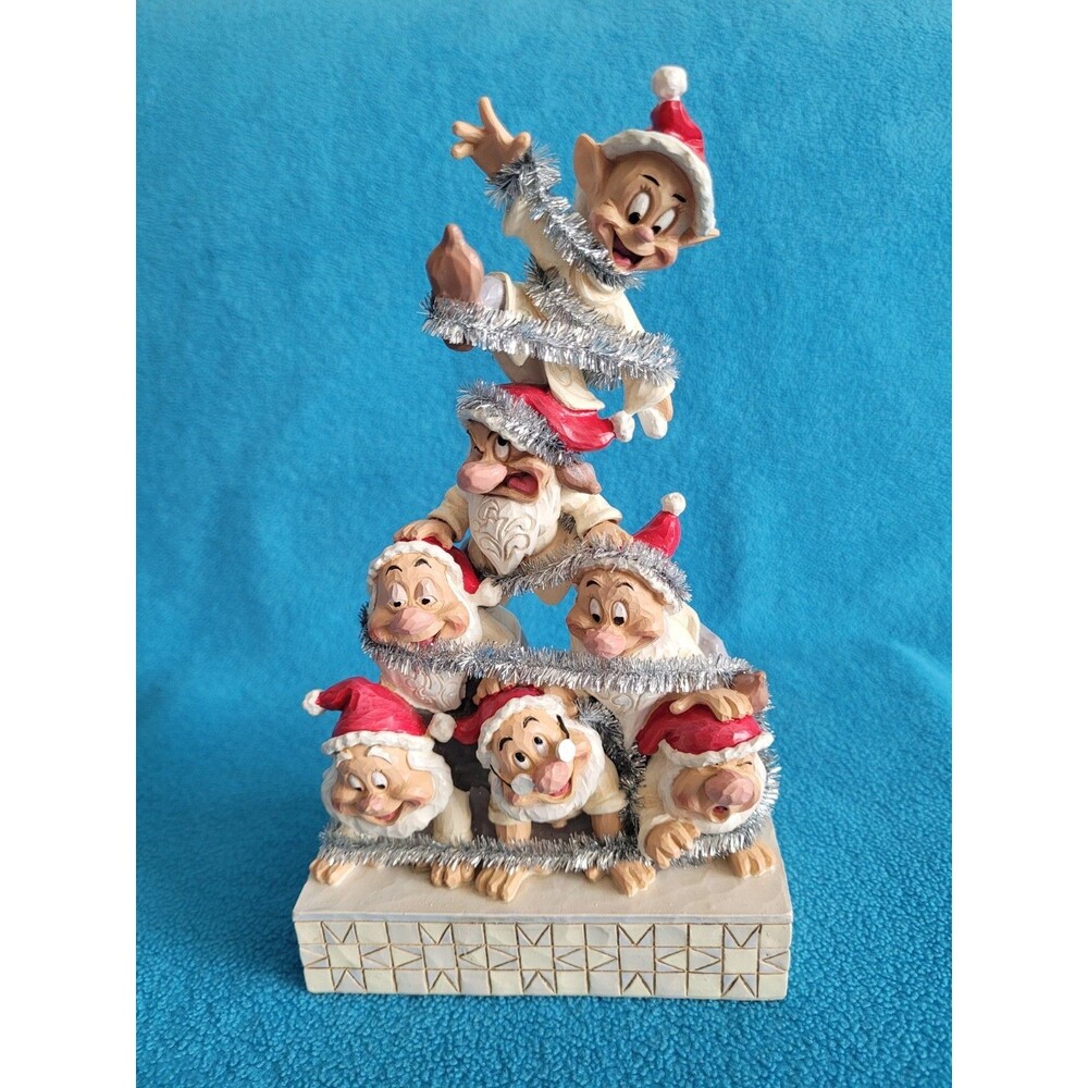 Jim Shore Precarious Pyramid Disney Tradition 2020 #6000942 Christmas 7 Dwarfs